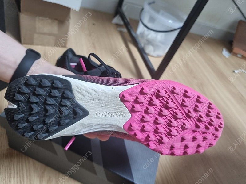 아디다스 스피드포탈.1 250 tf 이미지