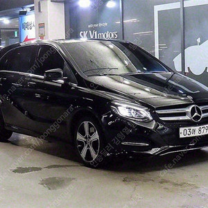 벤츠 B클래스 중고차 벤츠 인증중고 검정색 2018년식 75,714km B220 수원중고차