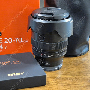 소니 20 70g f4 렌즈 팝니다!
