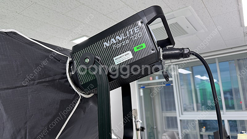 난라이트 nanlite 포르자 720D 대광량 지속광--0
