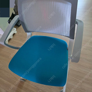 퍼시스 이동형 접이식 의자