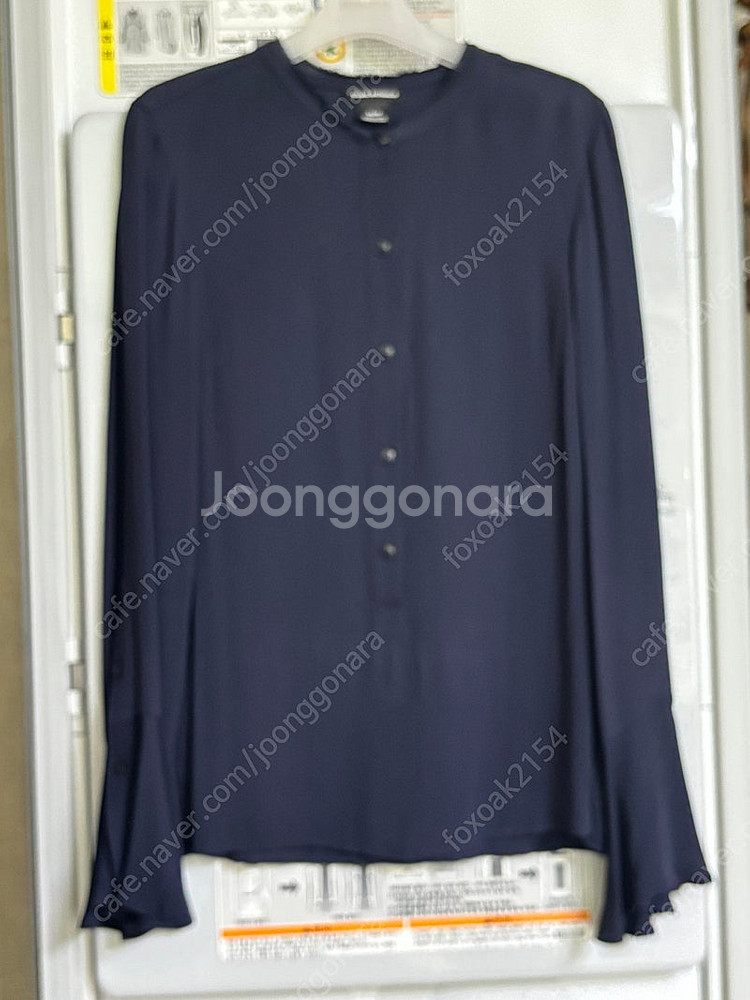 클럽모나코진네이비블라우스(사진보다 진해요)XS--0