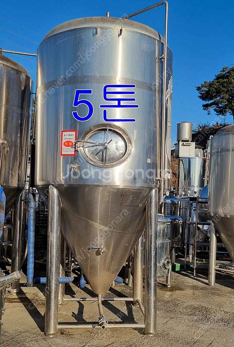 스텐탱크 중고탱크 발효탱크 콘형탱크 5톤탱크 5톤콘형탱...--0