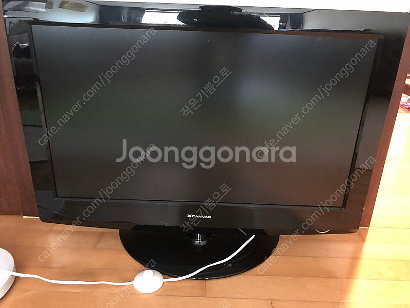 엑스캔버스 32인치 TV모니터 판매합니다--0