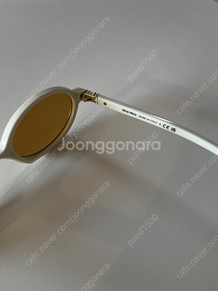 미우미우 선글라스 판매해요.--6