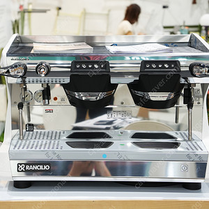 카페창업패키지 란실리오클라쎄5 씨메03 시모넬리아피아라이프T 마지스터X500M 엘로치오매그넘 업소용 커피머신패키지