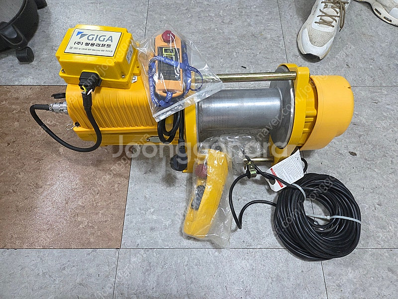 쌍용리프트 GIGA CKS300LL 전동 윈치(무선리모...--2