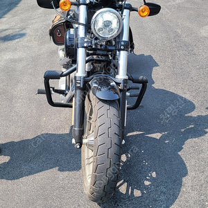 할리데이비슨 포티에잇 17년식 (8600km) 순정