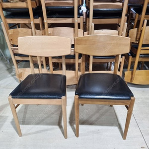 업소용의자 중고카페의자 식당의자 원목중고의자 우드슬랩 골드의자