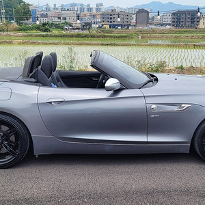 BMW Z4 e89 35is 오픈 스포츠카