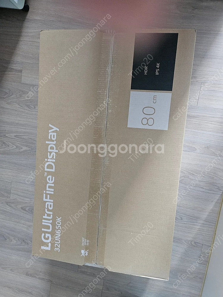 LG 32인치 UHD 4K 모니터 미개봉 팝니다 32U...--0