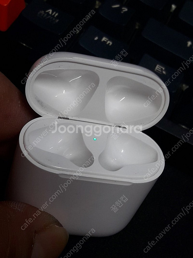 AirPods 2세대 판매 해요 편의점 택포(반값아님)...--3