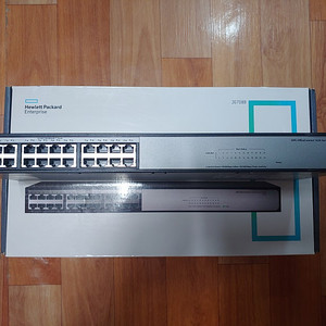 HPE 24 포트 기가비트 스위치