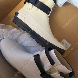 문스타 810s ET027 마르크 모디 화이트 230