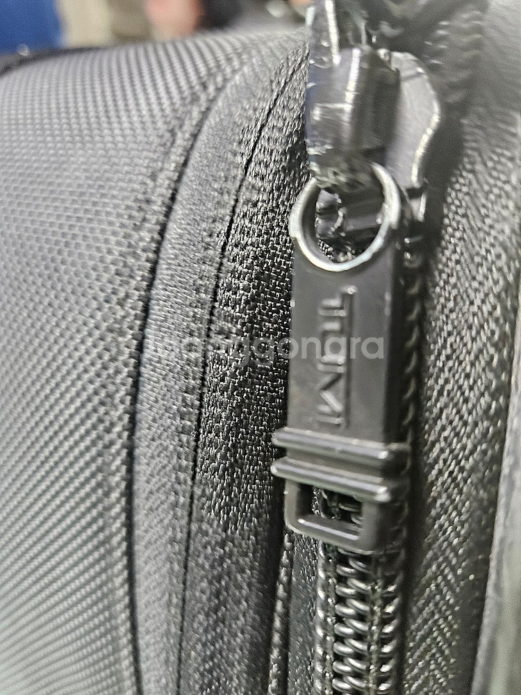 투미 24인치 캐리어 (TUMI 22904DH)--6
