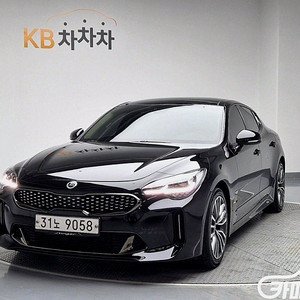 [기아]스팅어 가솔린 2.0 터보 2WD 플래티넘 (5인승) 2018 년 휘발유 중고차 전액할부 중고차리스 중고차수출