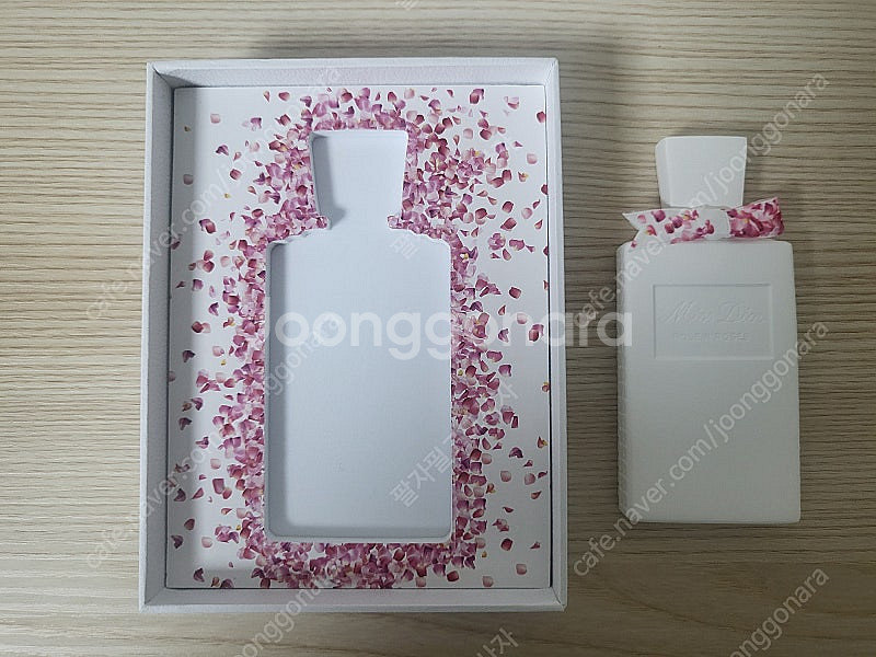 정품) 디올 석고 방향제 (코스메틱)--2