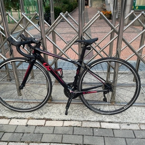 MTB 자전거 GT i-Drive Four 5.0 판매합니다