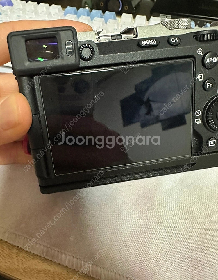 A7C2 실버 보증 25.8월 까지 팝니다.--3