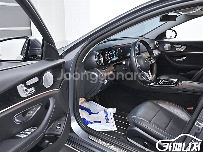 [벤츠]E-클래스 W213 E300 4MATIC 아방가...--2