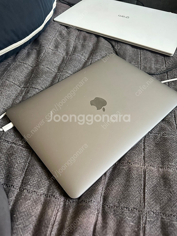 2020 맥북 프로 인텔 16gb 512gb--0