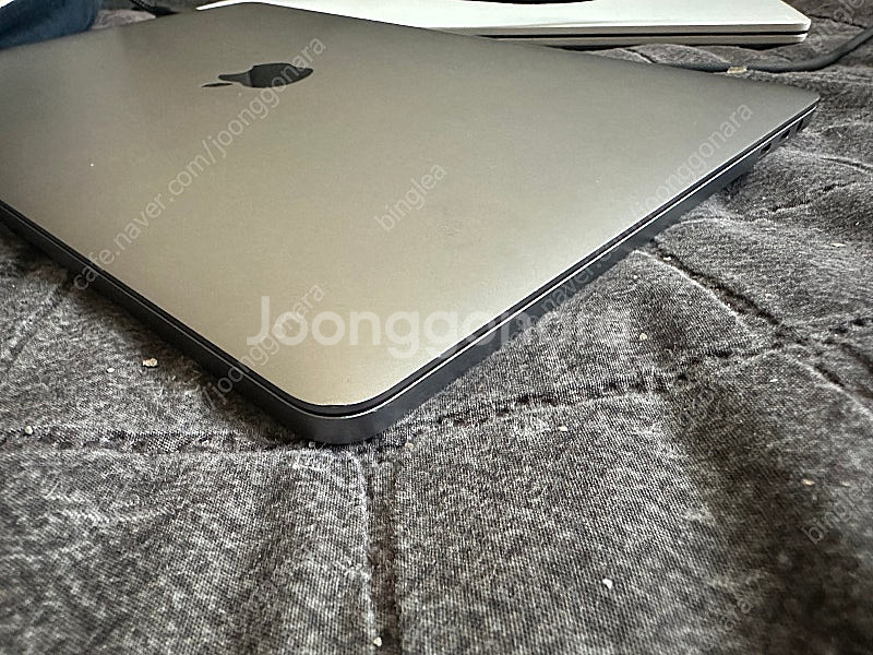 2020 맥북 프로 인텔 16gb 512gb--2