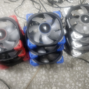 커세어 ML 120 PRO 120mm팬 3종, 1회 장착