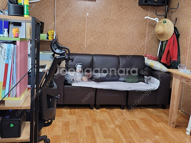 강원도 삼척 컨테이너(농막) 판매합니다. 3 * 6--8