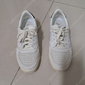 뉴발란스 CT500NAV 네이비 사이즈 260 택포 8만원 팔아요.