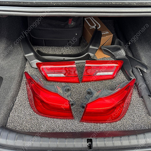BMW G30 20년식 전기형 테일램프 팝니다