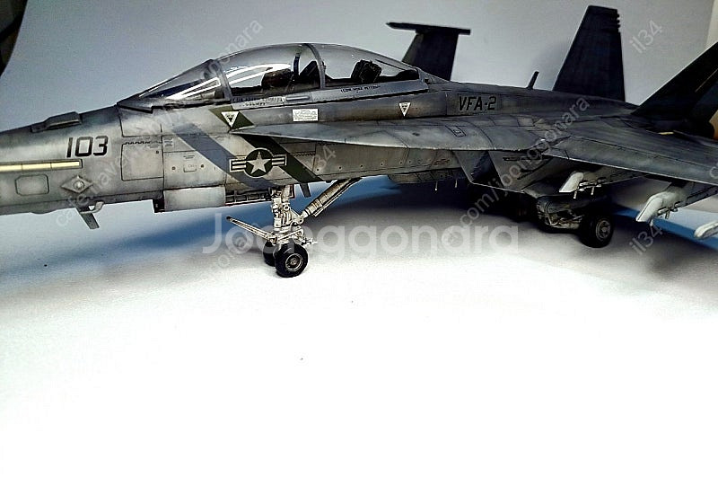 meng 1/48 F/A-18F 슈퍼호넷 완성작 입니다--1