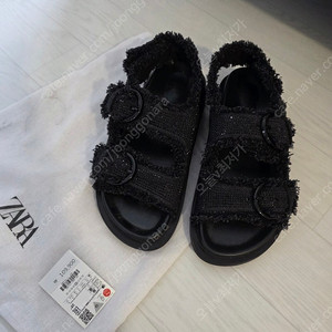자라 ZARA 여성 샌들 (245사이즈)