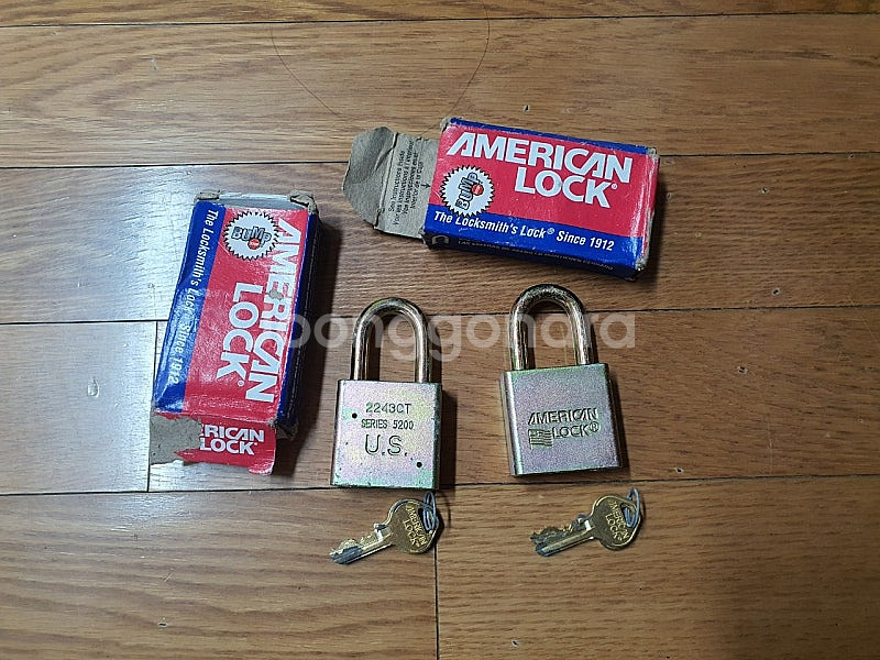 다양 한 미제, 미군용품, 자물통, 대패 등--0