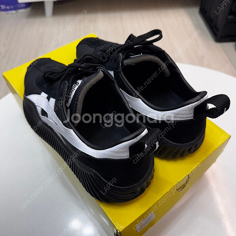 오니츠카타이거 아크로마운트 280--1