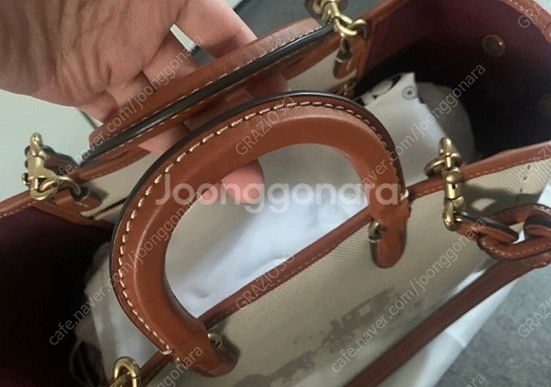 코치 리즈 캔버스백--3