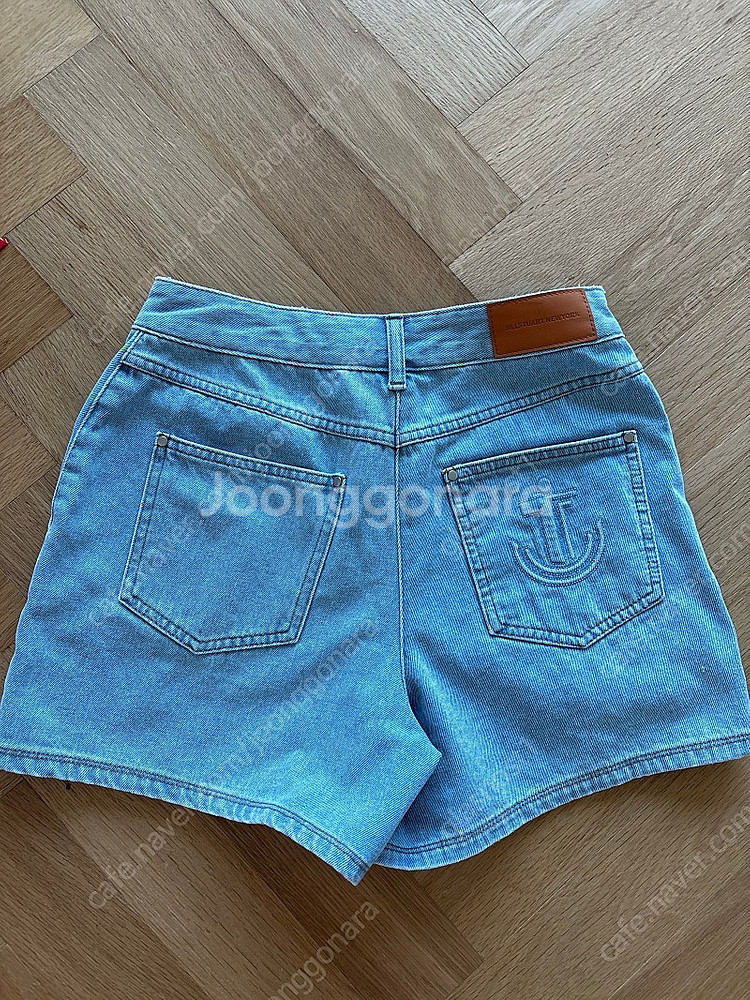 질스튜어트 데님 반바지--2
