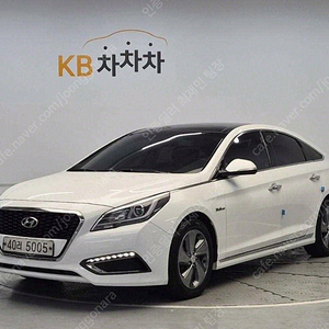 현대 쏘나타 중고 쏘나타 LF 쏘나타 하이브리드 흰색 2017년식 2.0 프리미엄 중고자동차