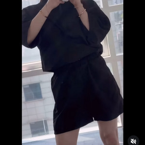 뷰티지아나 아노락 블랙
