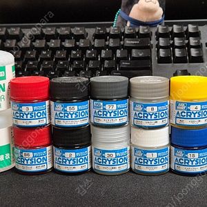 gsi 아크리존 아크릴도료 11종 + 신너