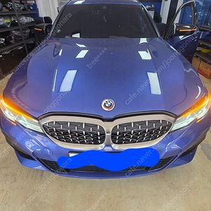 BMW G20 전기형 정품 레이저 라이트(모듈 포함) 팝니다.