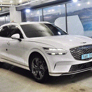 제네시스 GV70 중고차 할부 제네시스 중고차 흰색 2022년식 25,734km e-AWD 수원중고차
