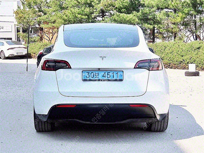 테슬라 모델 Y 중고 테슬라 중고 흰색 2024년식 1...--4