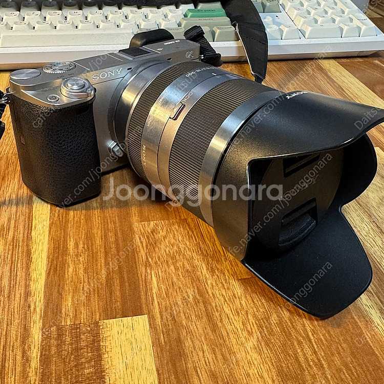 소니 a6000 실버 (번들렌 포함) + SEL1820...--2