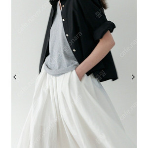 문달 dora skirt in white