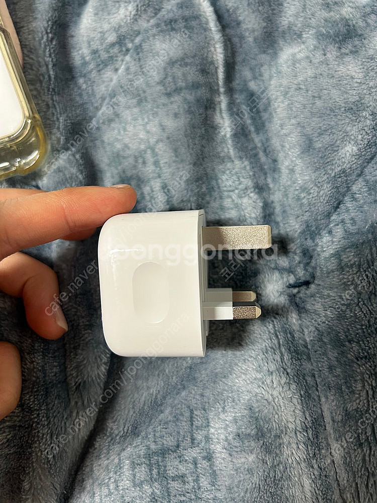 애플 20w c 타입 A2344--1
