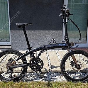 사바 캠프 빅터 Z9 20인치 18단 접이식 폴딩