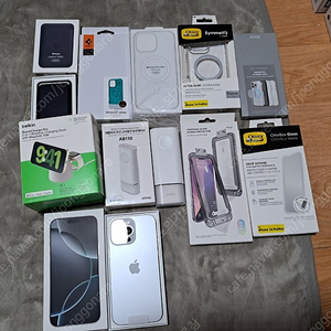 자급제 아이폰16프로맥스 1테라 화이트 티타늄+벨킨 2in1 맥세이프 팝니다
