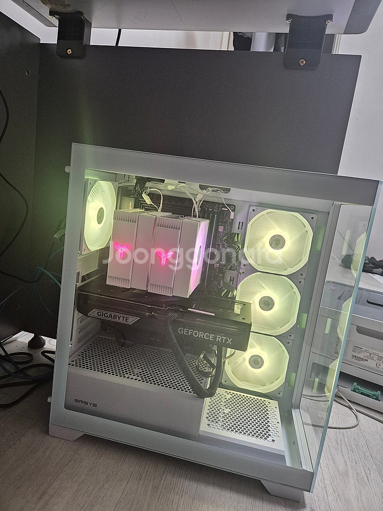 RTX5080+라이젠7 7700X 본체 판매--0
