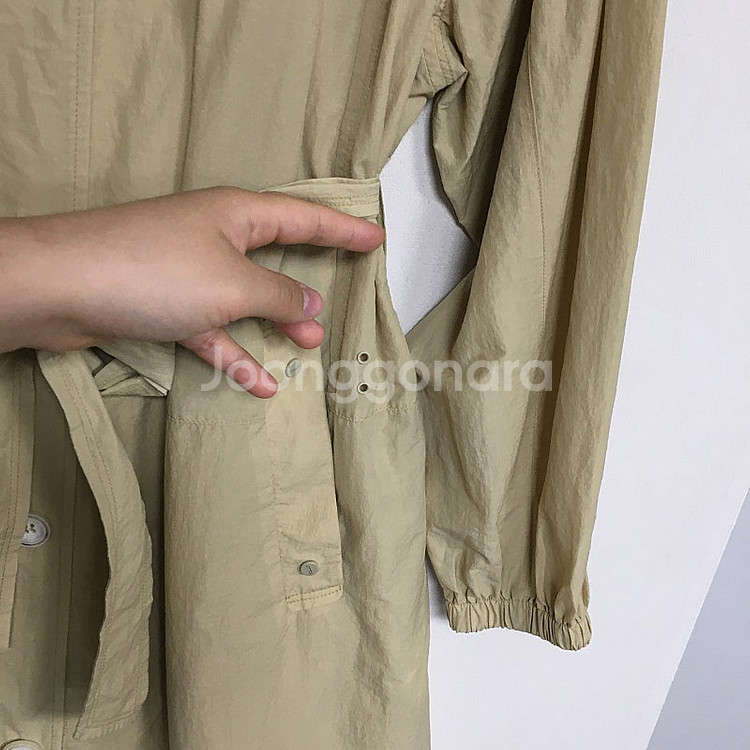 22 써스데이아일랜드 아일렛 장식 롱 자켓 S / 랑방...--3