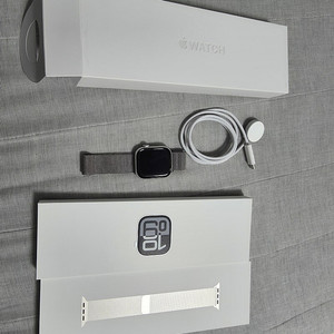 애플워치 Series 10 42mm GPS+셀룰러 밀레니즈루프